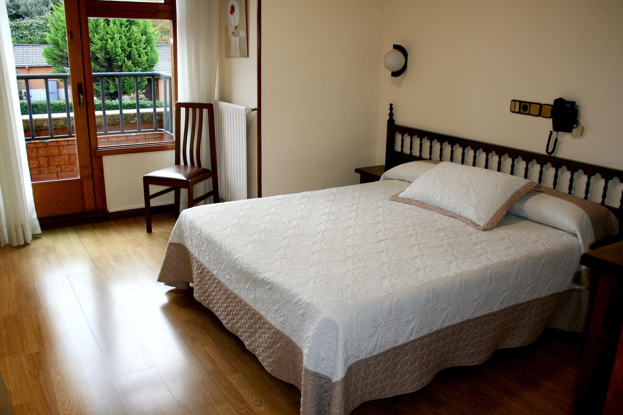 Hotel Virgen De Covadonga Onís Екстериор снимка