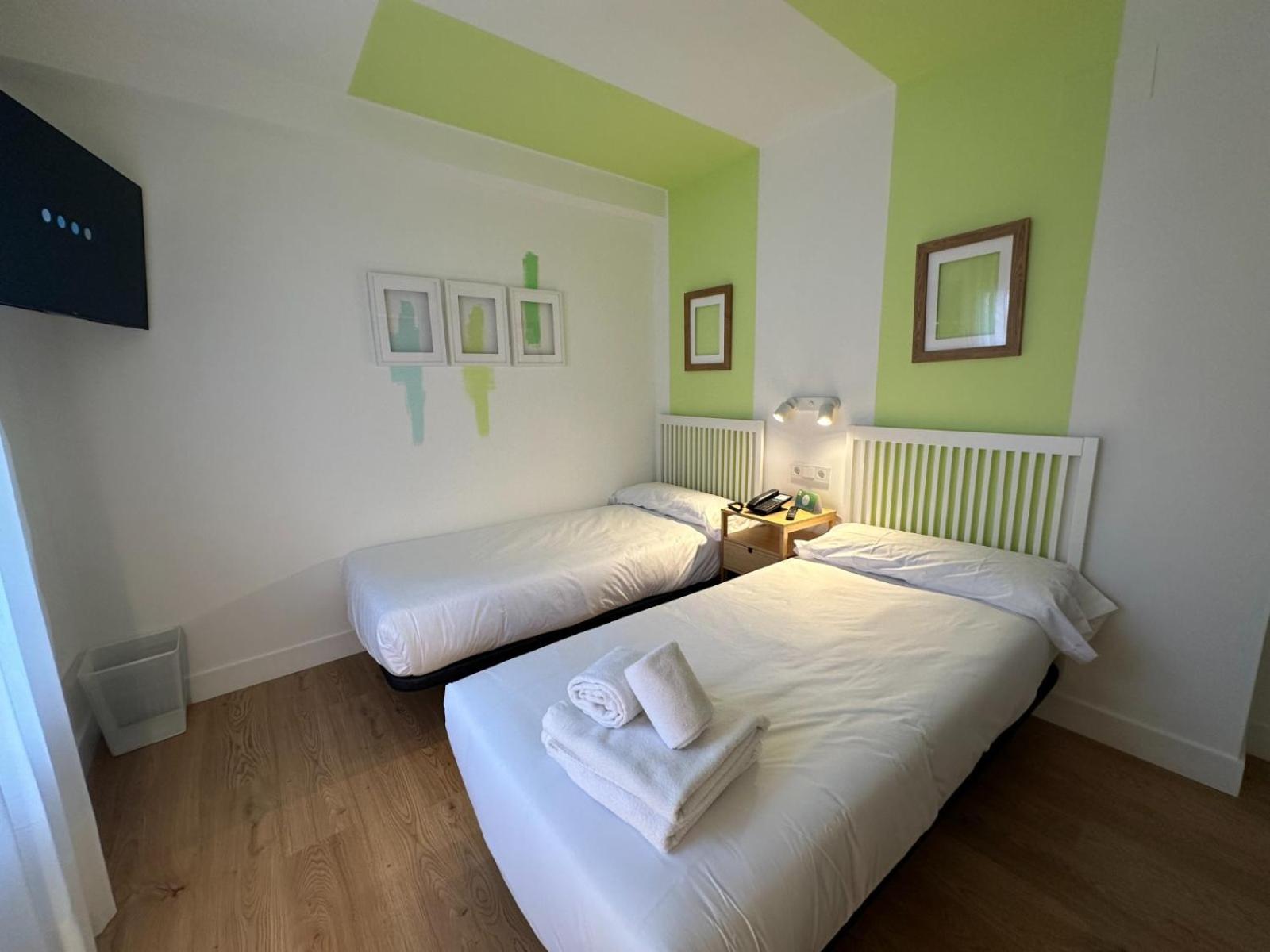 Hotel Virgen De Covadonga Onís Екстериор снимка