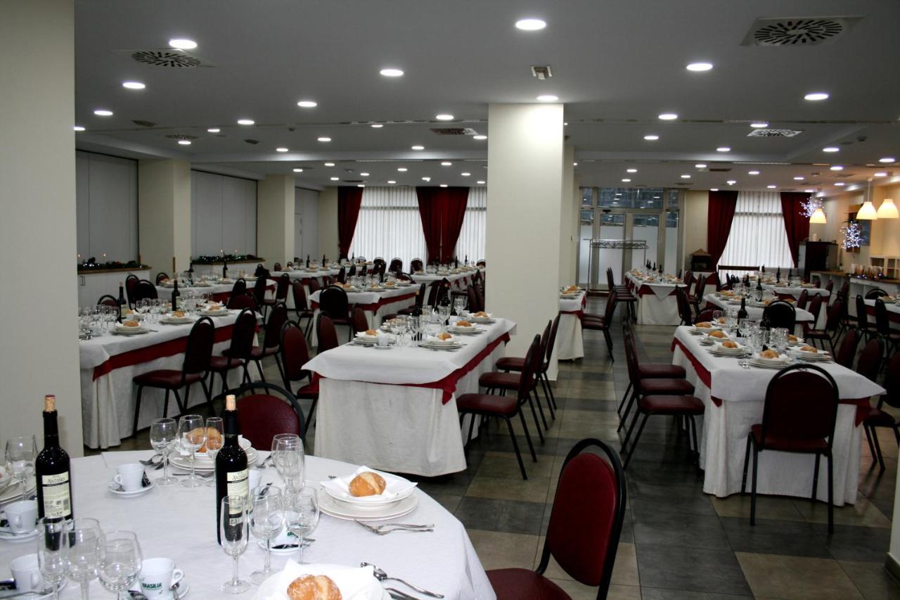 Hotel Virgen De Covadonga Onís Екстериор снимка